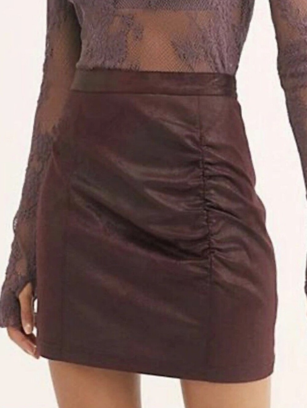 Free People Rumi Faux Suede Ruched Mini Skirt Sz Med Burgundy Wine